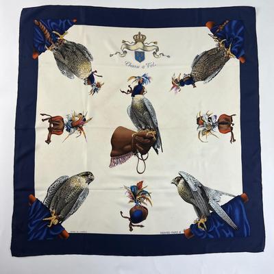 194 Authentic HERMÃˆS Carre 90 Silk Scarf Chasse A Vol by Henri De Linares 1962