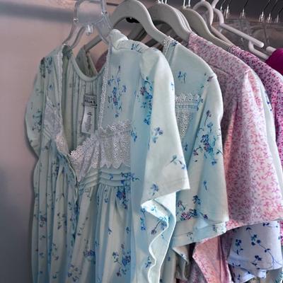 Lot of Mostly NEW XXL Night Gowns 