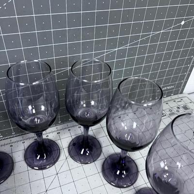 8 Purple Water Goblet
