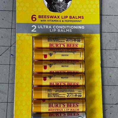 Burt's Bees Lip BALM 8 NEW!~!! 