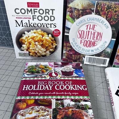 Stack of (10) NICE Comfort Foods Cook Books; Southern, Comfort, Bacon Nation. 
