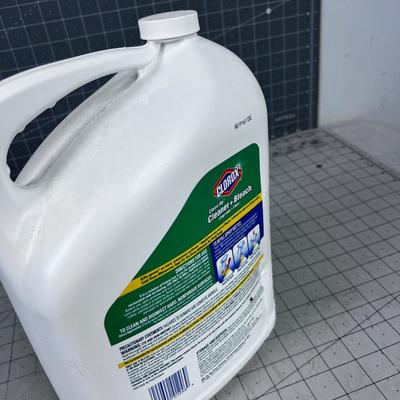 Clorox 9/10th FULL JUG 