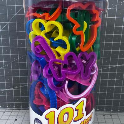 Wilton 101 Cookie Cutters 
