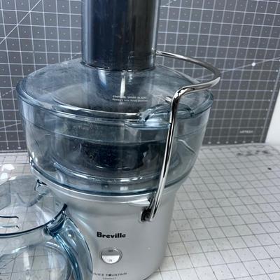 BREVILLE Juice Fountain