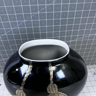 Black & Gold Tassel Decorative Lidded Jar