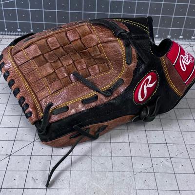 Rawlins Baseball Glove, Black 