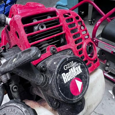 RED MAX G22 L String Trimmer 