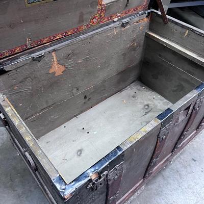 Antique Steamer Trunk 