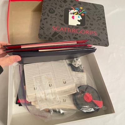 Pictionary, Puzzles, Scattergories & More (DR-SS)