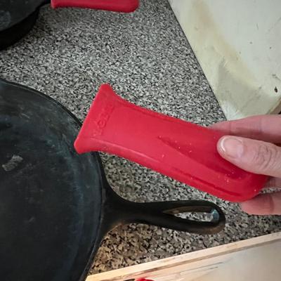 Le Creuset Enameled Cast Iron Skillet, P