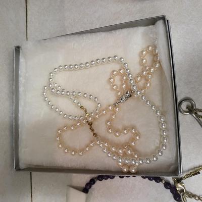 Jewelry Lot