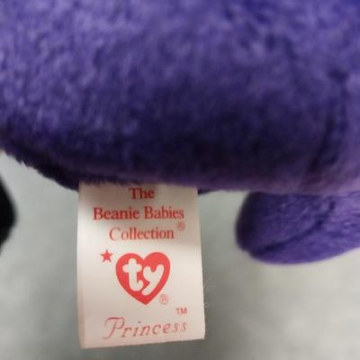 1ST EDITION PRINCESS DIANA PVC BEANIE BABY IN CASE