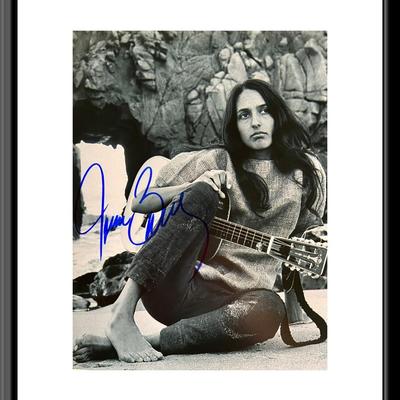 Musician Joan Baez signed photo