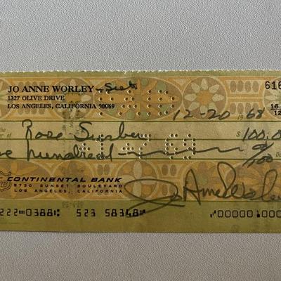 JoAnne  Worley signed check