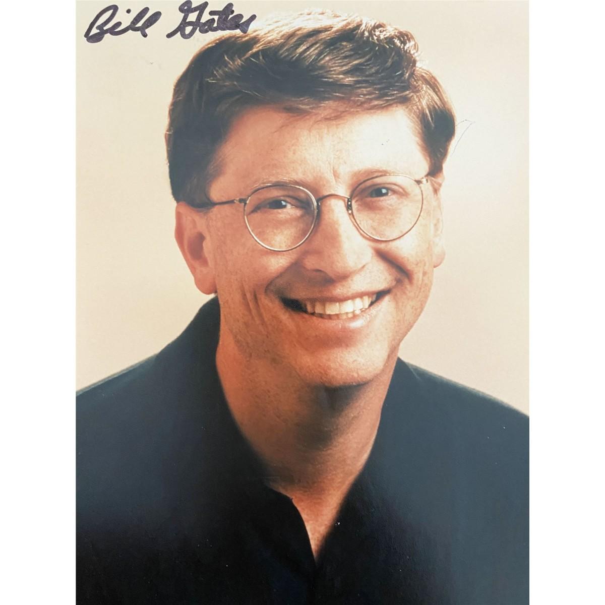 Microsoft founder Bill Gates signed photo | EstateSales.org