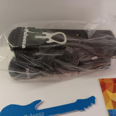 Bon Jovi Anthology - Jack Johnson Anthology - Pick a Palooza Guitar Pick Maker.