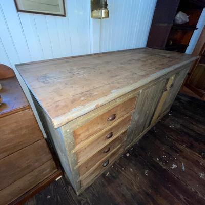 N186 Antique Farm Work/Kitchen Cabinet