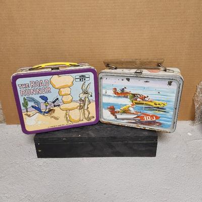 Pair of vintage lunch boxes