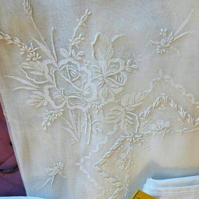 Lace & Other white Tablecloths