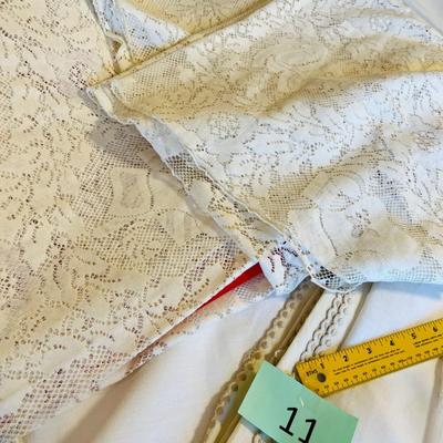 Lace & Other white Tablecloths