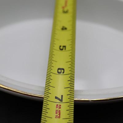 10†Royal Worcester Entree Dish & Lid