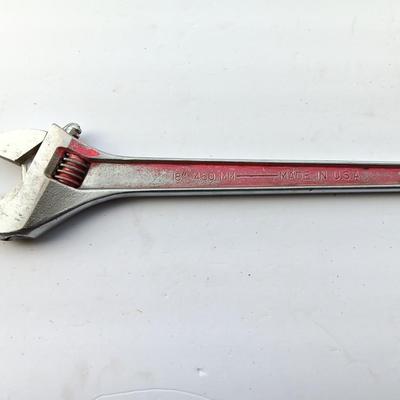 Armstrong 28-418 18" / 460 mm Adjustable Crecent Wrench