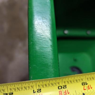 Pull Behind John Deere Spreader