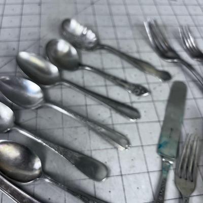 SILVER PLATE Mixed Some REALLY OLD Mid 1800's 