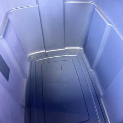 (2) 25 Gallon  Large Rubber Maid Totes with Lids