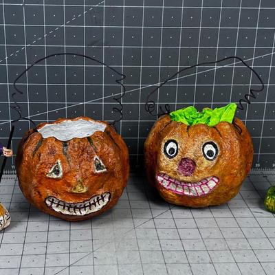 Paper Mache Pumpkin, SPOOKY! 