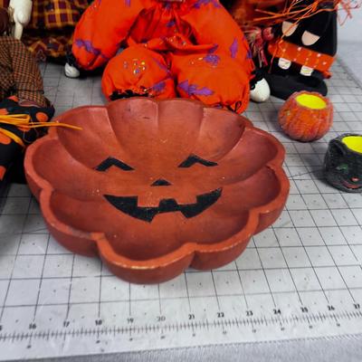 Large Lot of GREAT Halloween Things