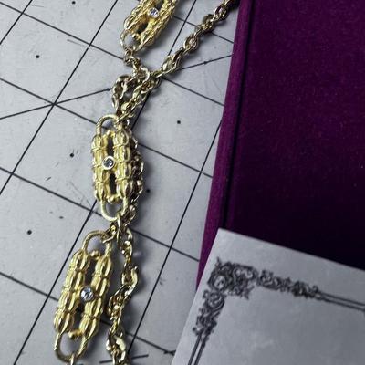 Camrose & Kross Gold Toned Necklace 