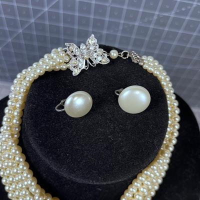Pearly Necklace with Butterfly Clasp Plus Clip on Earrings