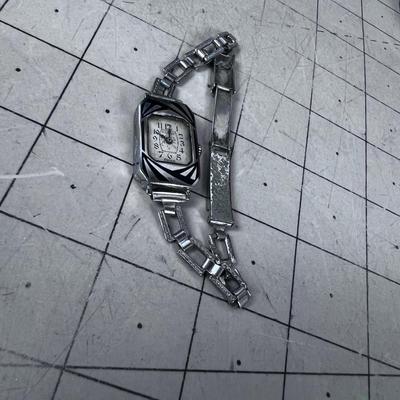 Ladies Wrist Watch