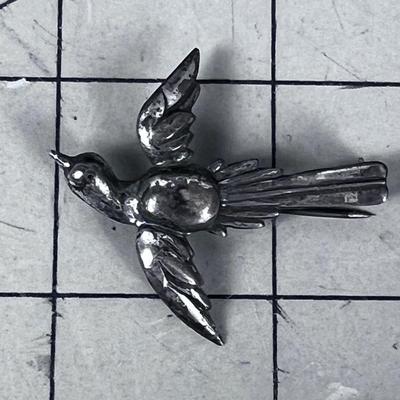 925 STERLING SILVER BIRD PIN. 