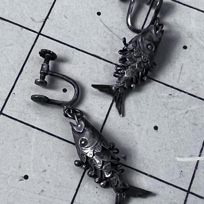 Screw on Silver Fish Earrings, Reticulated. 