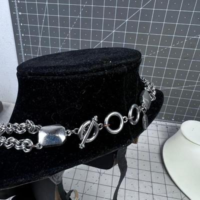 White House Black Market, Chunky Smokey Stones - AWESOME! 