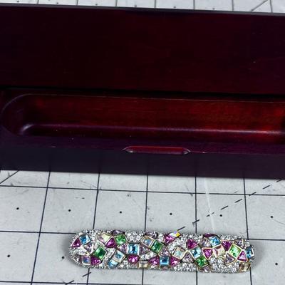 Bejeweled SWAROVSKI Colorful Cut Cabochons Super Pretty!! Brooch Pin