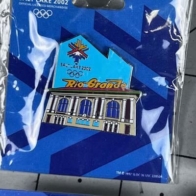 (4) 2002 Olympic Pins COLLECTIBLE