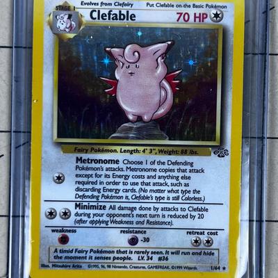 PokÃ©mon Basic  Set Card Clefable Holograph