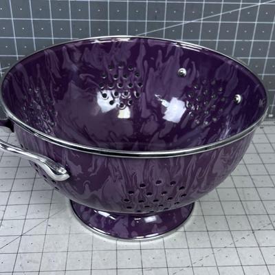 NEW  Purple Graniteware Colander with Stainless Handles (1) 