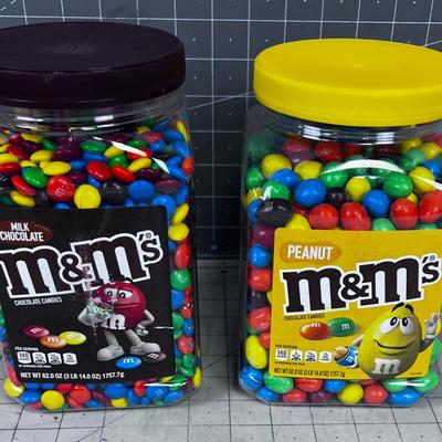 2 Jars of M & M - 1 Plain 1 Peanut SEALED