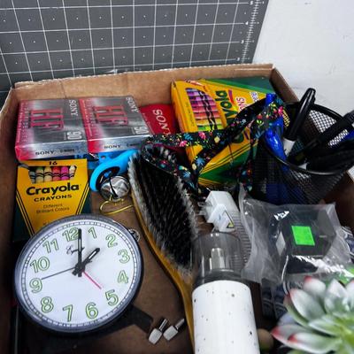 Office & Art Supplies 