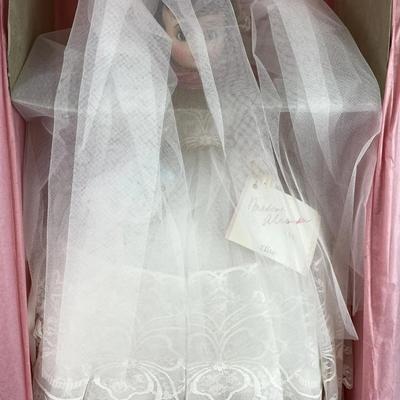  vintage MADAME ALEXANDER DOLL ELISE BRIDE 1695 NIB