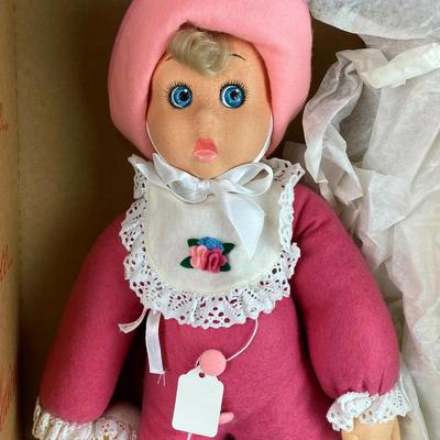  LENCI FELT DOLL BABY MARLENE NIB 