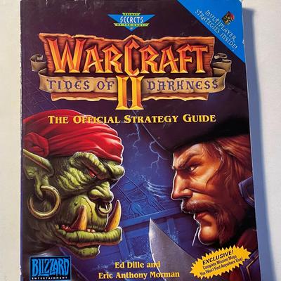  WARCRAFT II TIDES OF DARKNESS OFFICAL STRATEGY GUIDE 1996 BLIZZARD ENT 