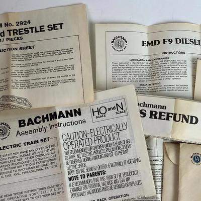  BACHMANN HO F9 DIESEL SHERWIN WILLIAMS FREIGHT TRAIN SET & BUILDINGS new 