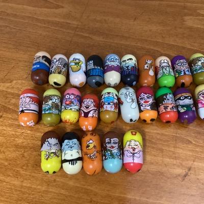 LOT OF 25 MIGHTY BEANZ