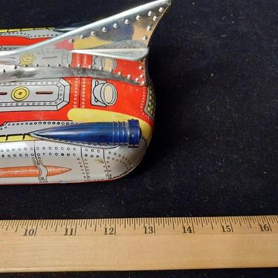 VINTAGE TIN LITHO BATTERY OPERATED SPACE CAR
