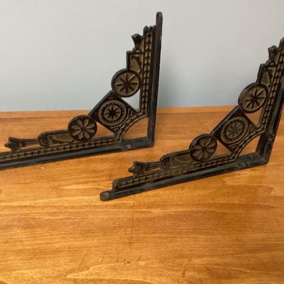 Vintage Cast Iron Shelf Brackets